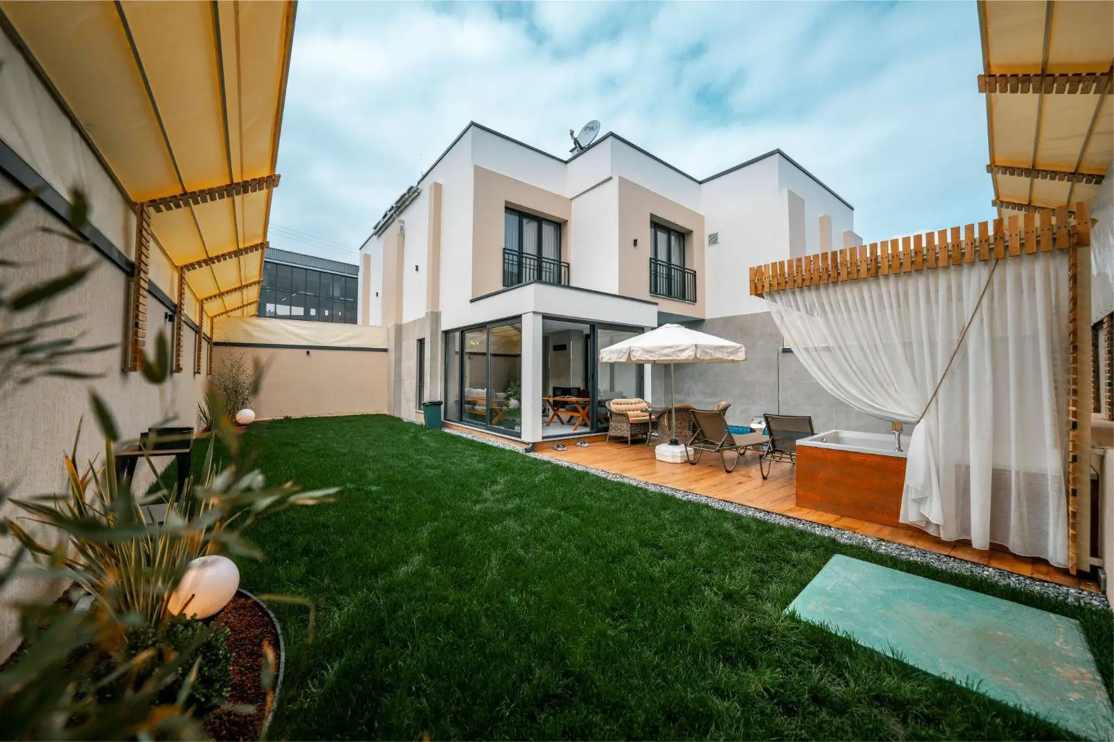 ViLLA-LUXURY-SAPANCA-GARANTi-ViLLAM-6_313.jpg
