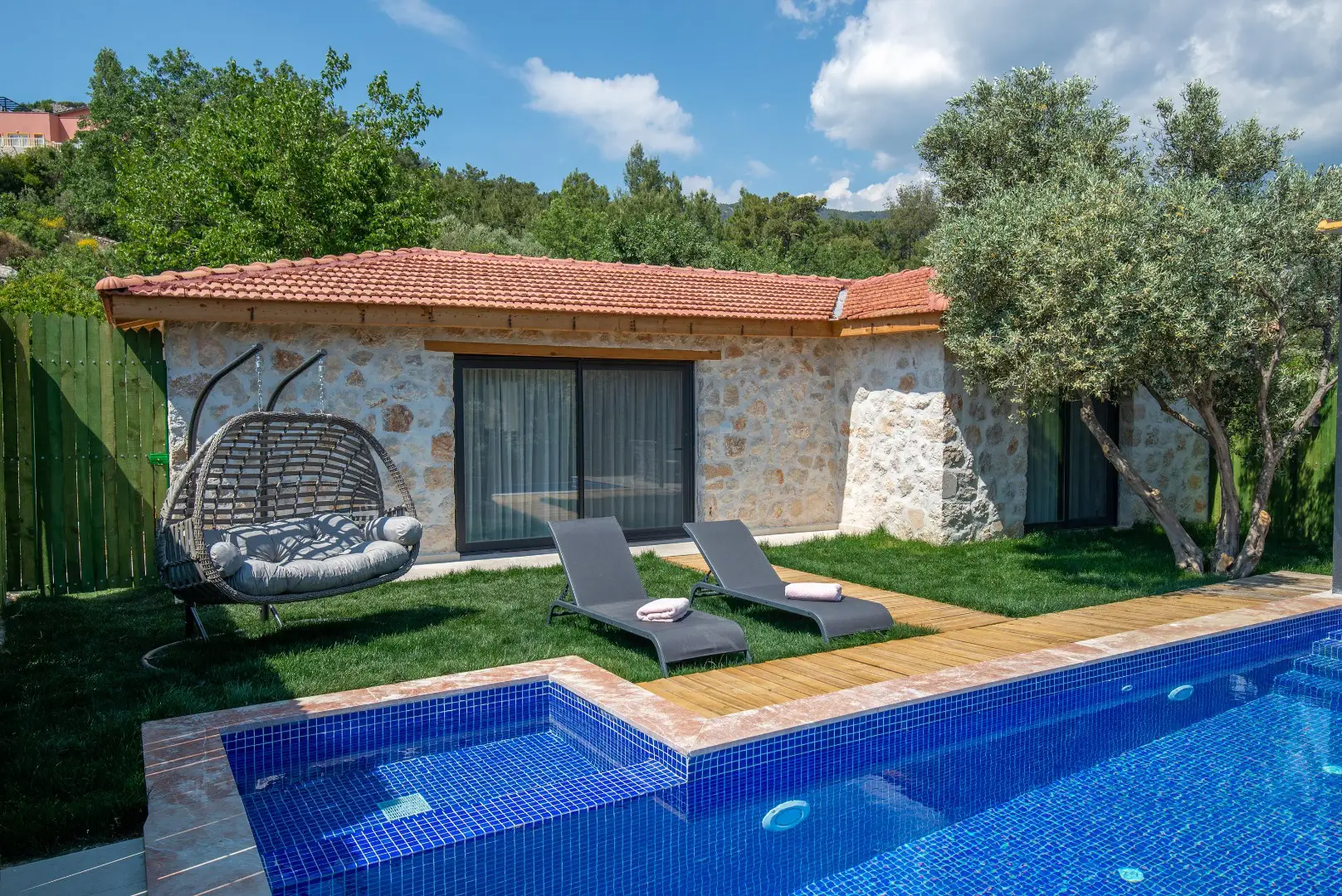 Villa-Beyina-Garanti-Villam-23_250.JPG