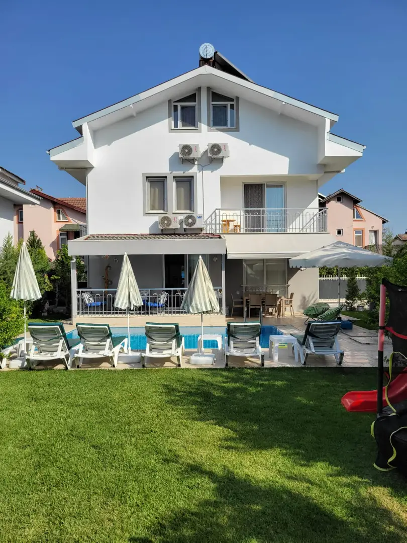 villa-bianca-garanti-villam-10_969.jpeg