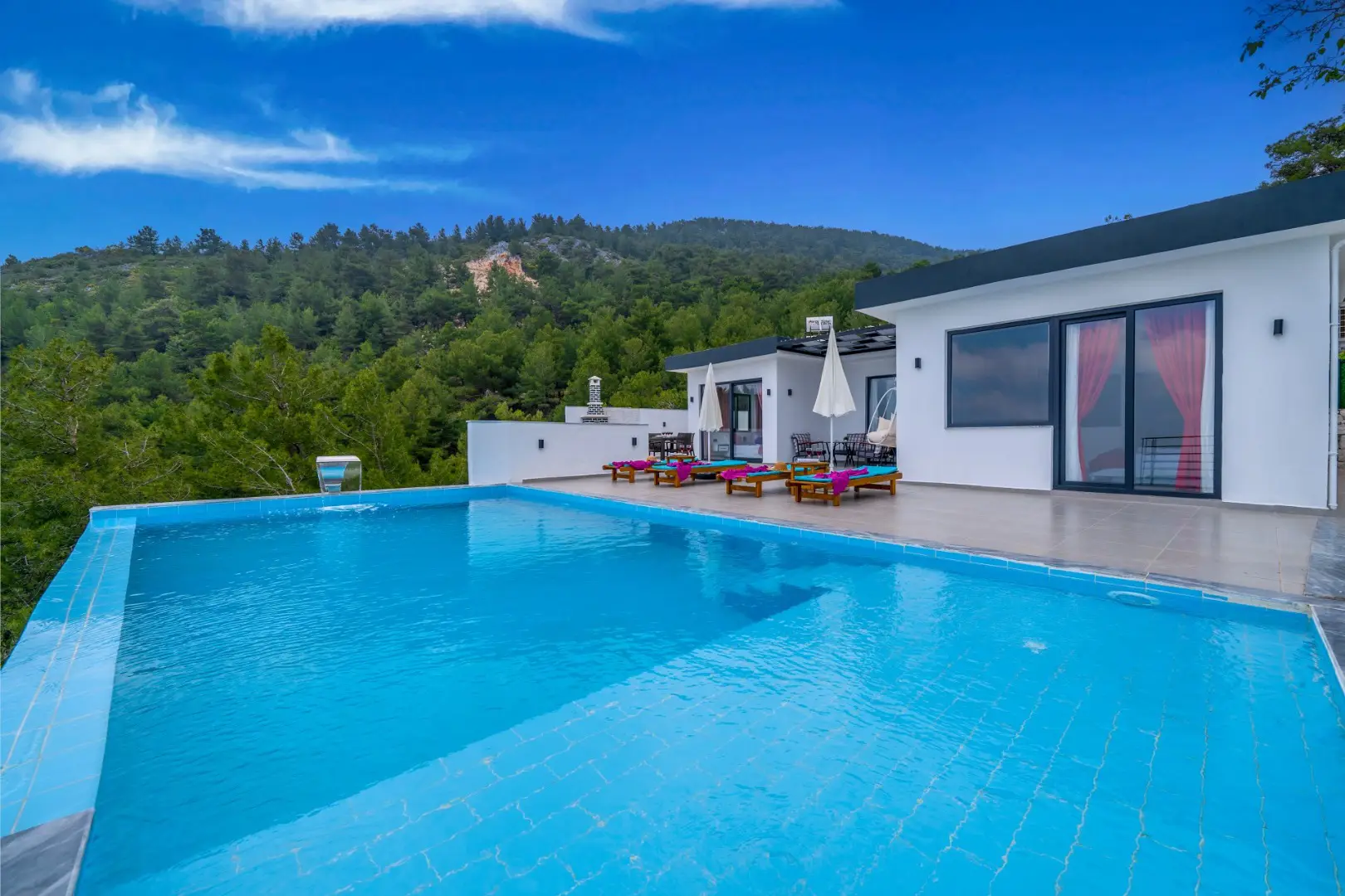 villa-carpediem-garanti-villam-3_972.jpg