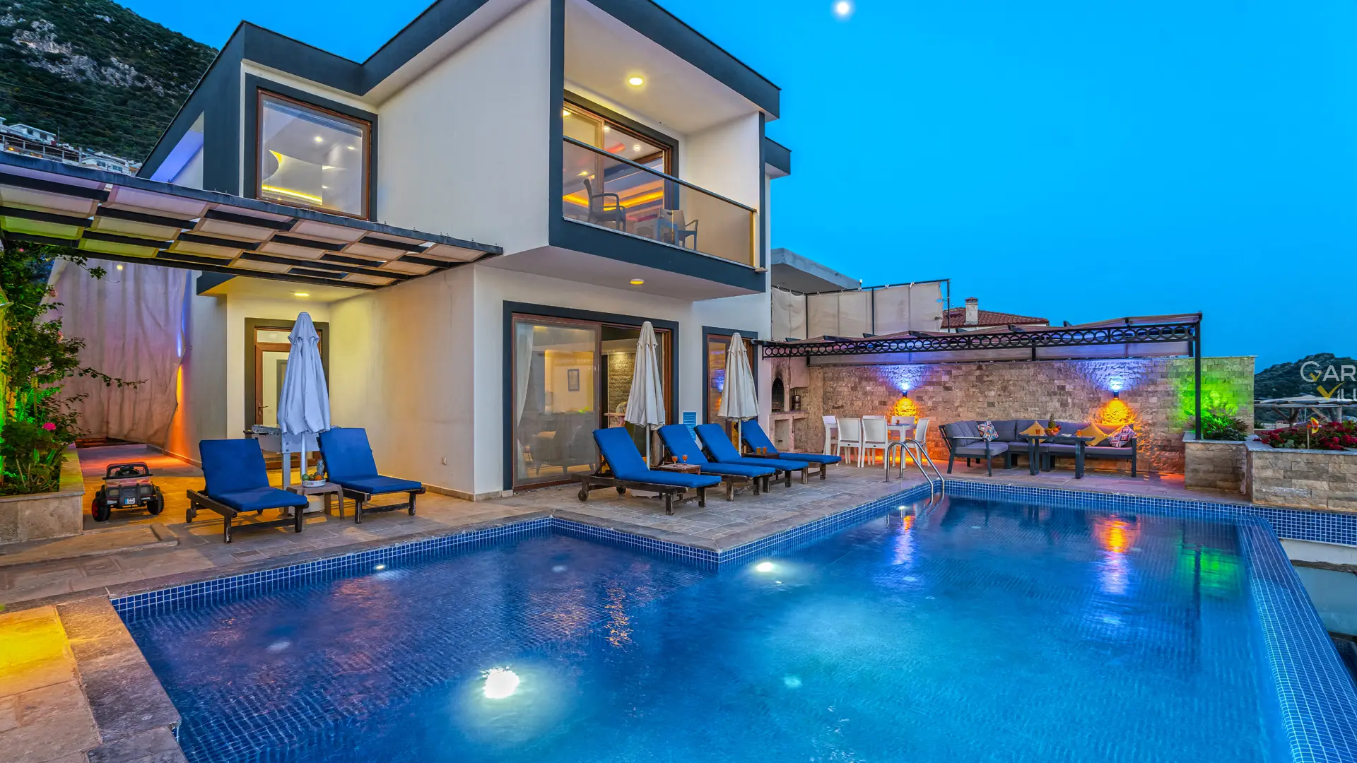 villa-hulaki-1_918.jpg