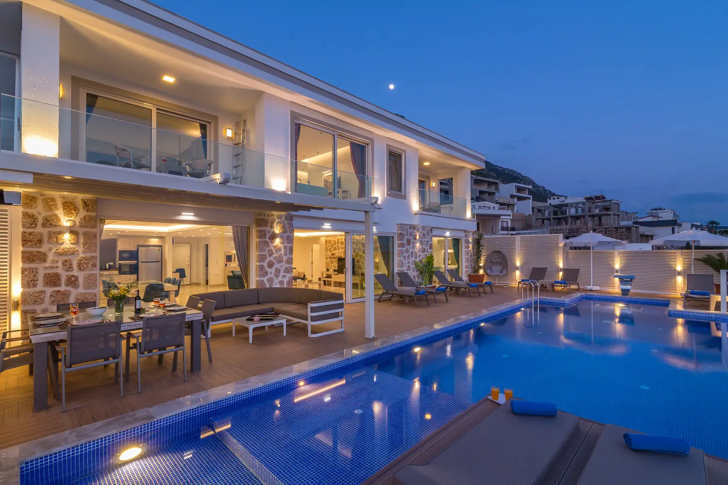 villa-la-mer-azur-garanti-villam-39_848.jpg