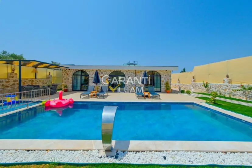 Fethiye Muhafazakar Villa Kiralama, Korunaklı Havuzlu Kiralık Villalar | Garanti Villam