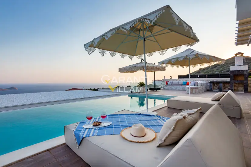 Antalya Kiralık Balayı Villaları, Uygun Fiyatlı Kiralık Balayı Tatili | Garanti Villam