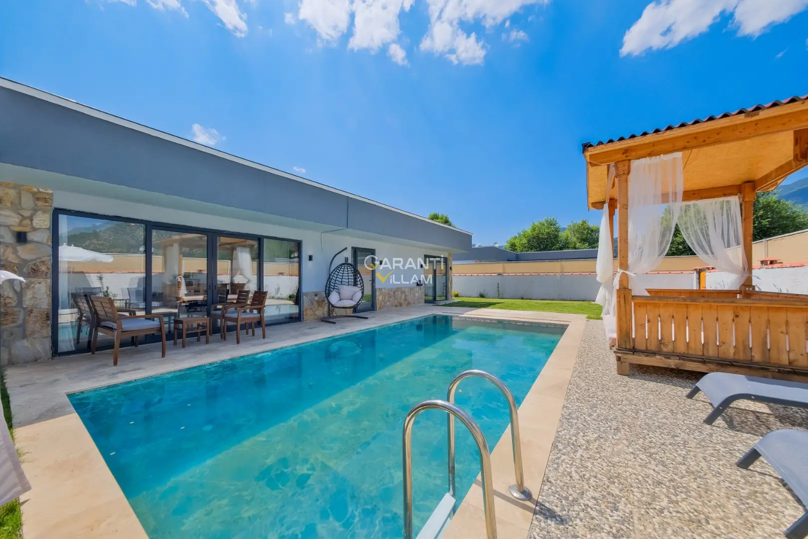 VILLA-12005, Fethiye Yeşilüzümlü 4 Kişilik Korunaklı Havuzlu Kiralık Villa | Garanti Villam