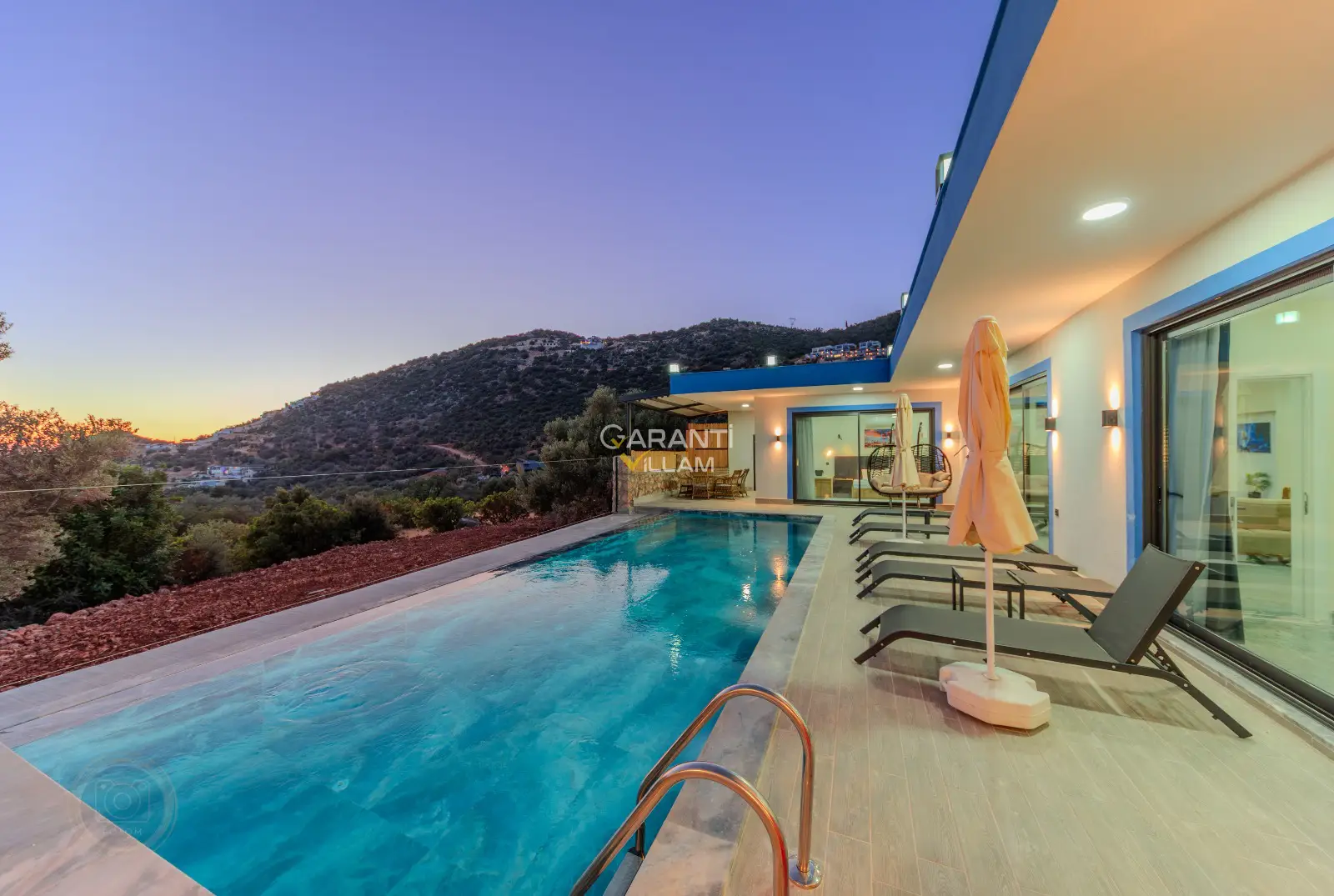 VILLA-16157, Kalkan Kalkan Bölgesi 4 Kişi Jakuzili Kiralık Villa ...